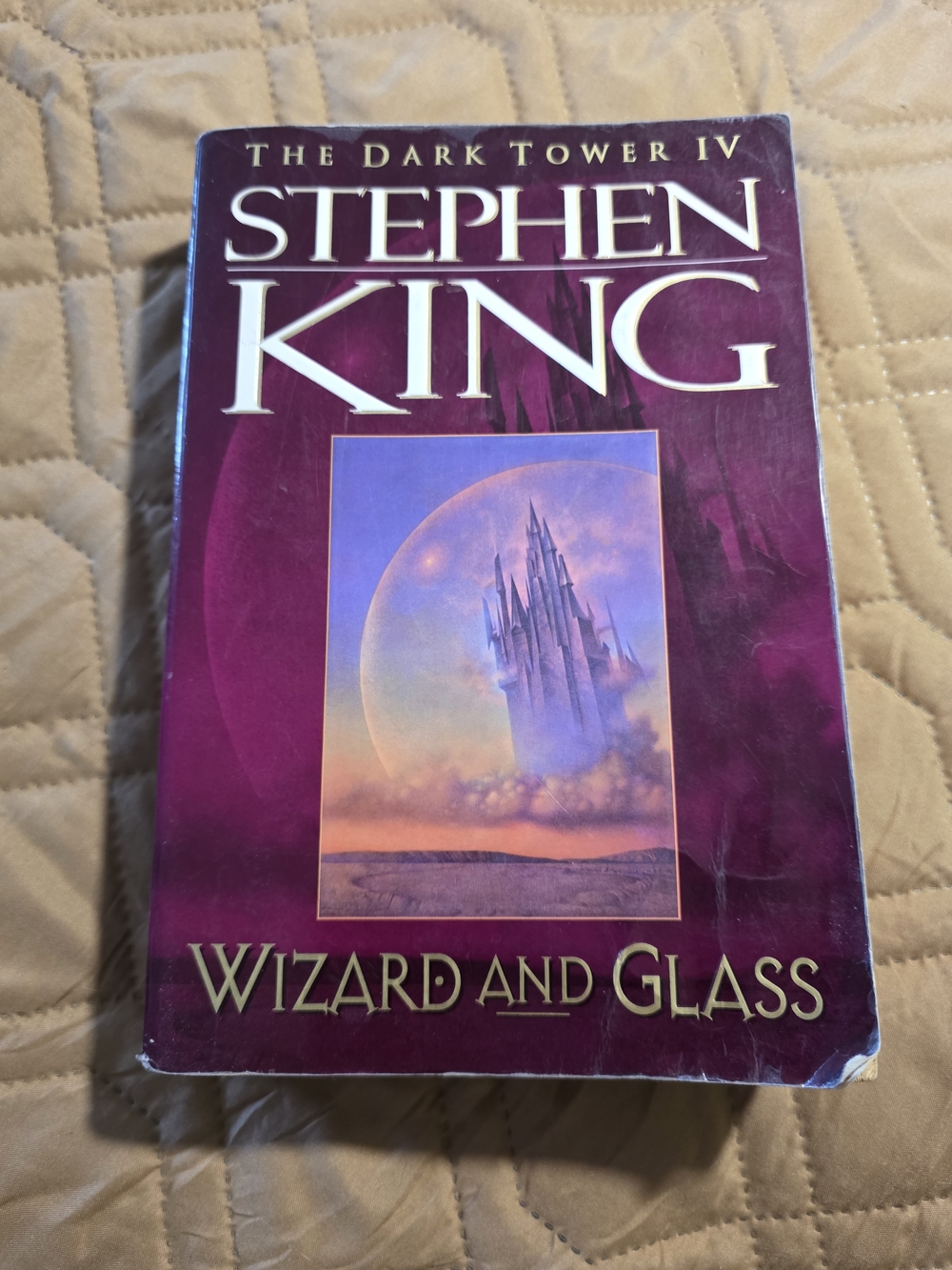 Stephen King - Wizard and Glass (The Dark Tower IV) - Purple Cover
